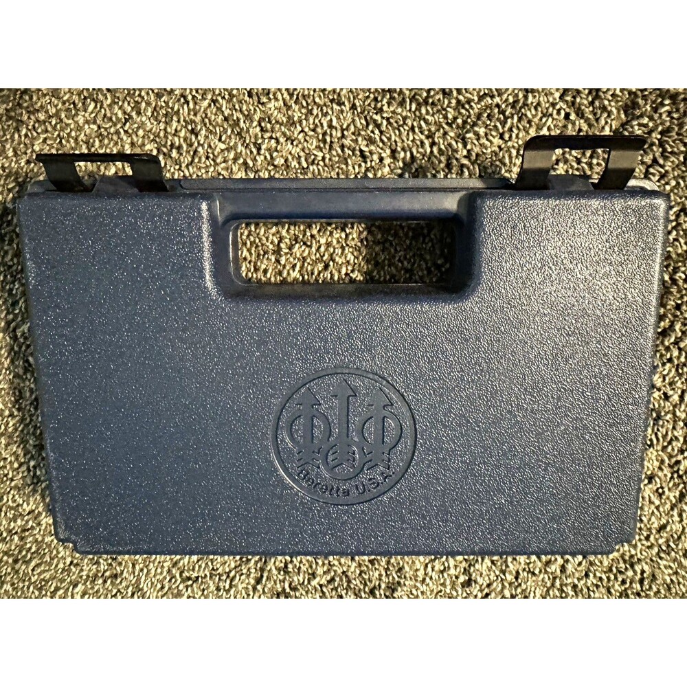 Beretta Hard Plastic Pistol Case Black Latch Lock Holds 1 Gun Durable